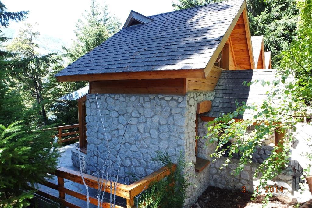 فندق فيلا لا أنجوستورافي  Cabanas Le Pommier الغرفة الصورة